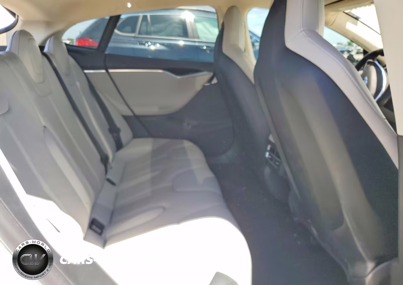 2013 Tesla Model S VIN:5YJSA1CN7DFP24732 - 10