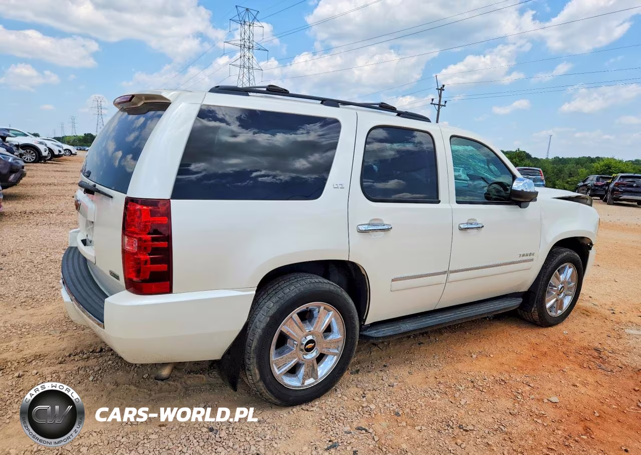 2010 Chevrolet Tahoe K1500 Ltz VIN:1GNUKCE07AR135583 - 3