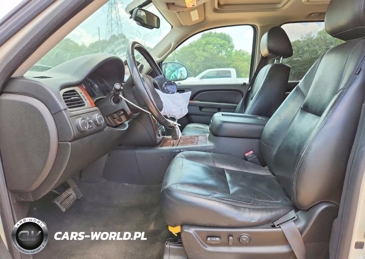2010 Chevrolet Tahoe K1500 Ltz VIN:1GNUKCE07AR135583 - 7
