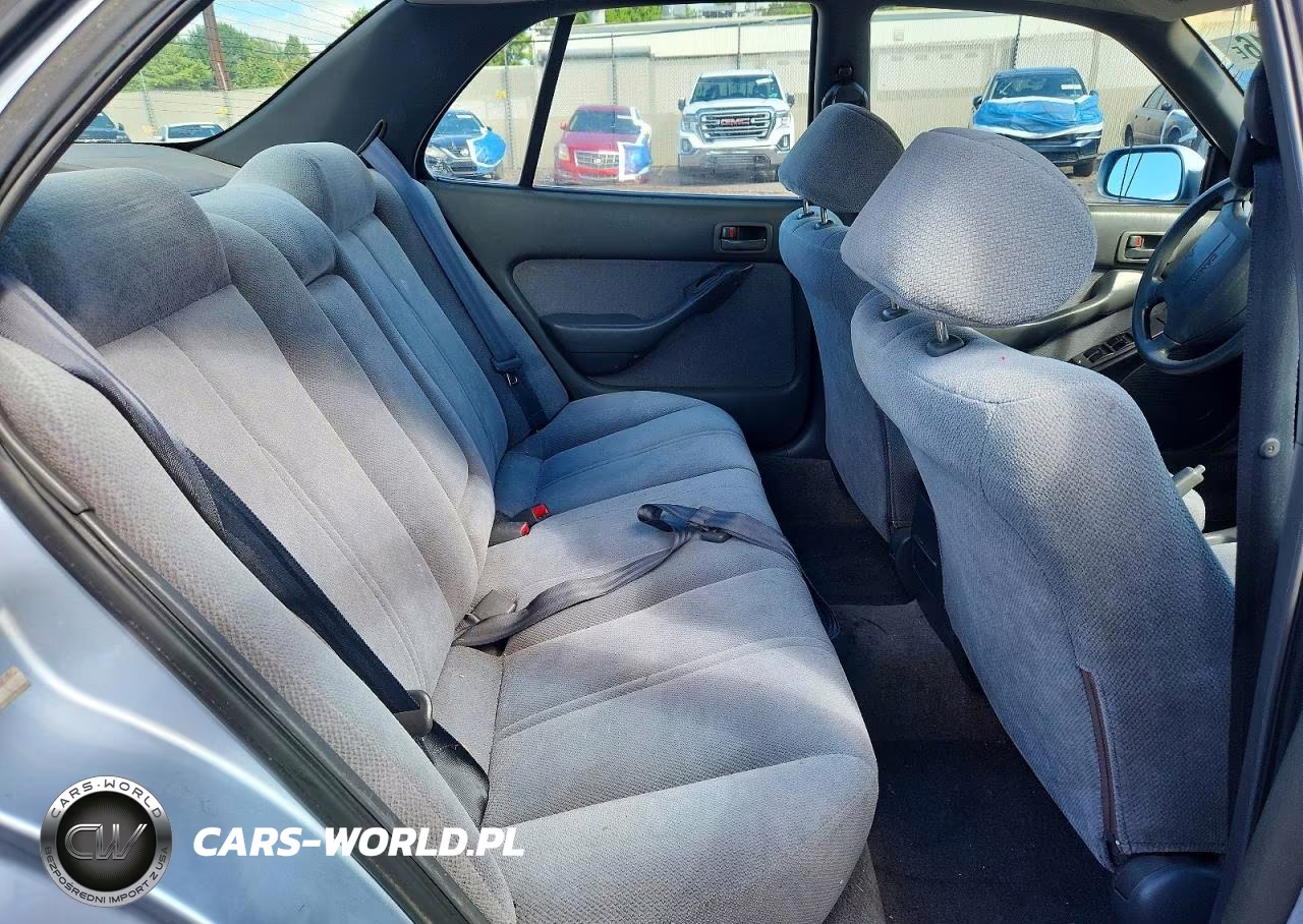 1996 Toyota Camry Le VIN:4T1BG12K1TU743932 - 10