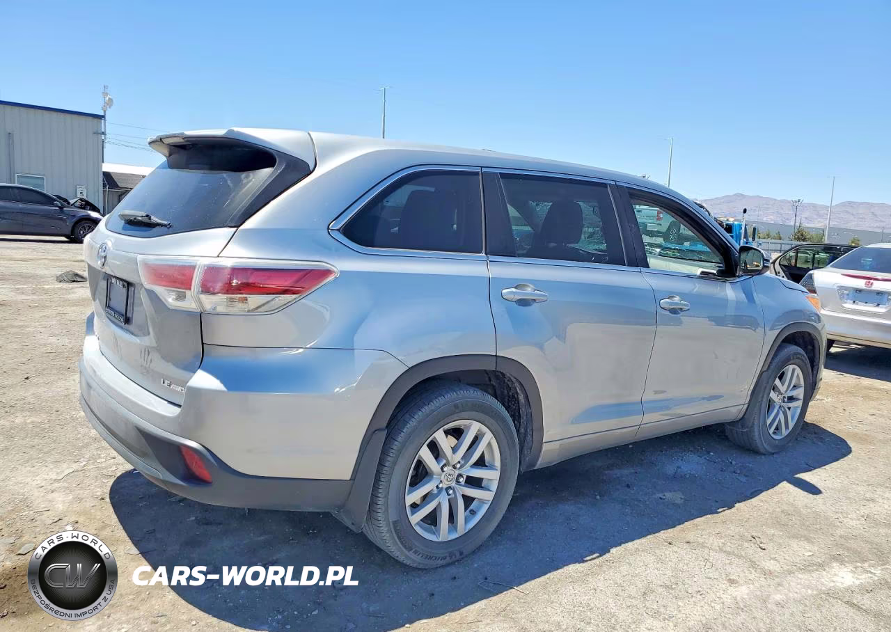 2014 Toyota Highlander Le VIN:5TDBKRFHXES022449 - 3