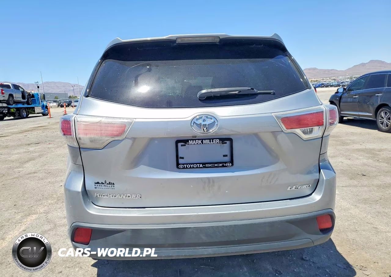 2014 Toyota Highlander Le VIN:5TDBKRFHXES022449 - 6