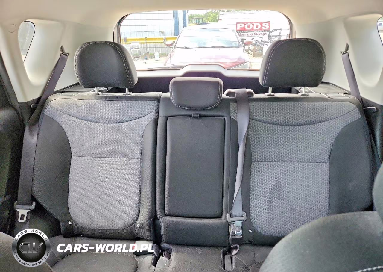 2019 Kia Soul + VIN:KNDJP3A50K7677152 - 10