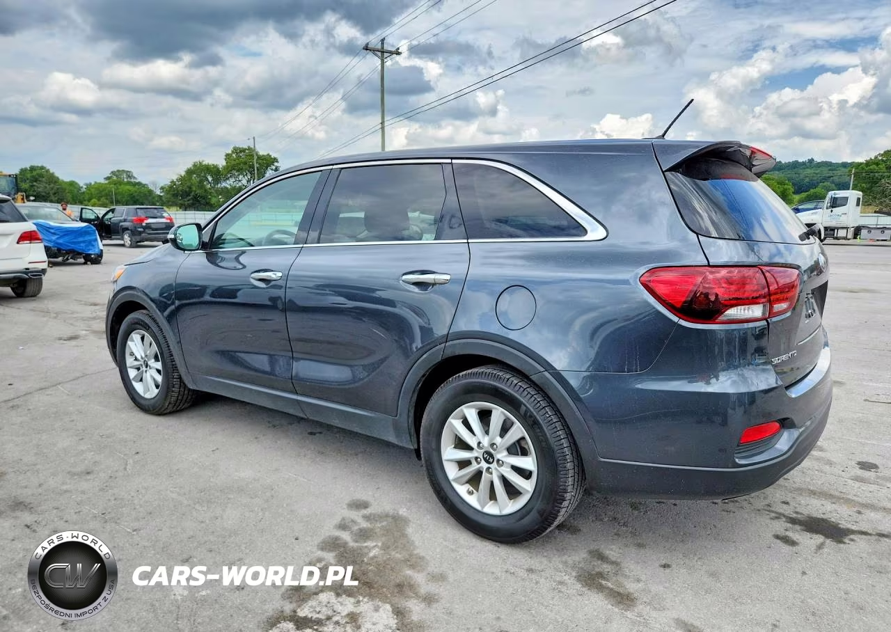 2020 Kia Sorento S VIN:5XYPG4A5XLG621563 - 2