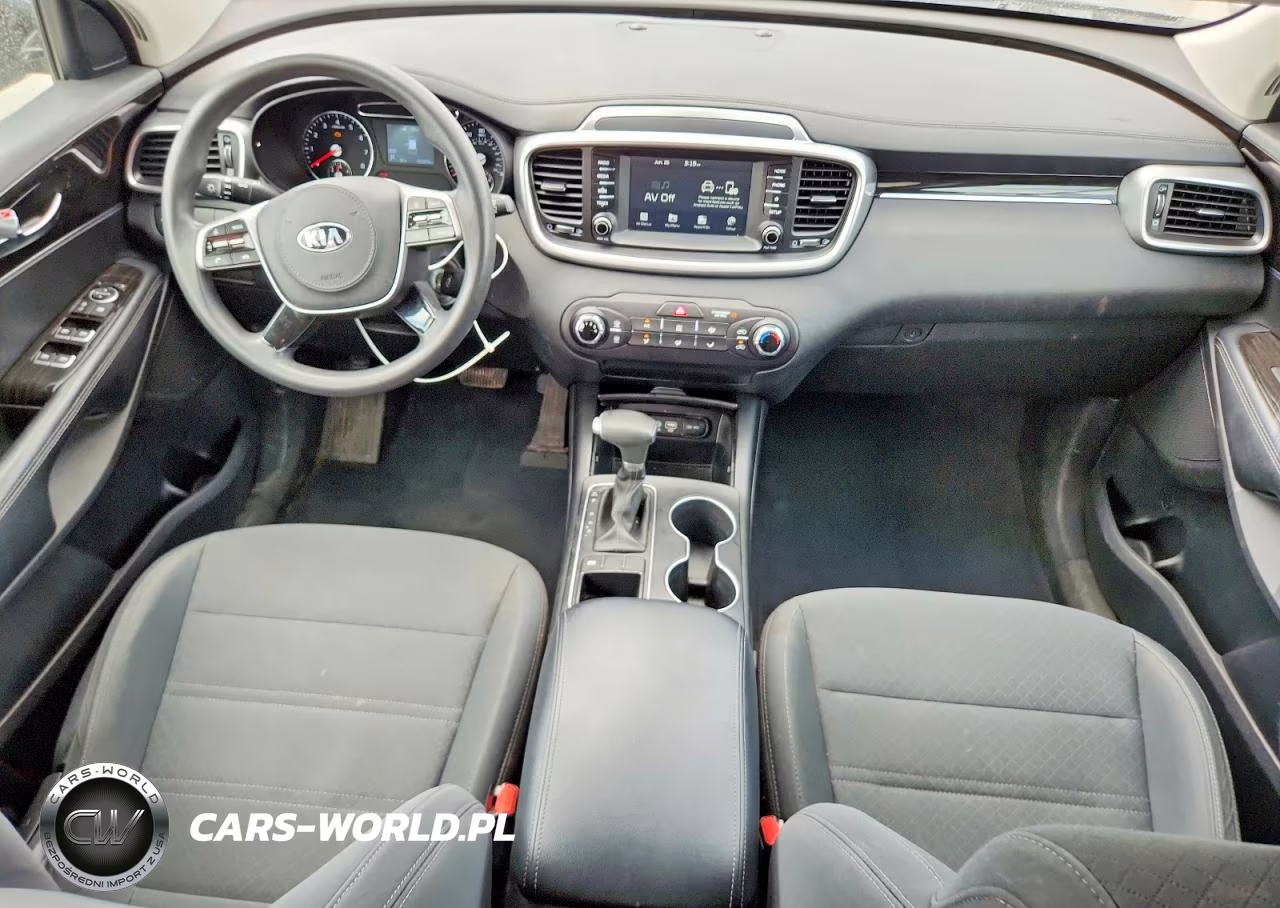 2020 Kia Sorento S VIN:5XYPG4A5XLG621563 - 8