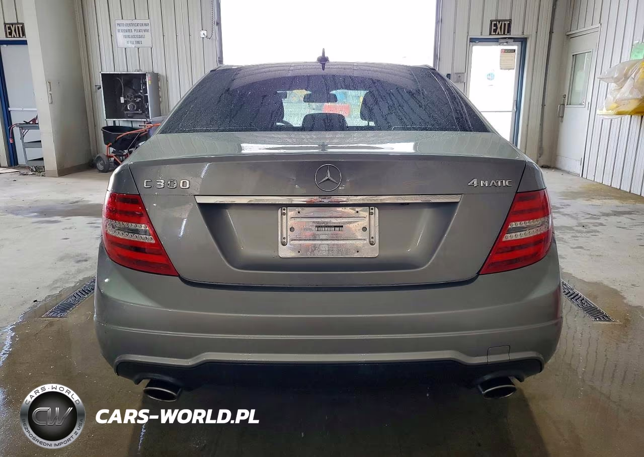 2012 Mercedes-Benz C 300 4Matic VIN:WDDGF8BB8CR231793 - 6