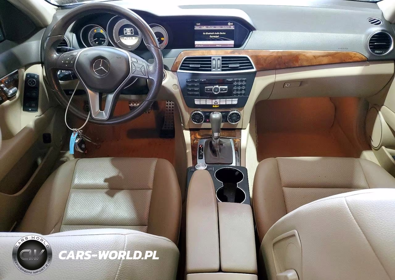 2012 Mercedes-Benz C 300 4Matic VIN:WDDGF8BB8CR231793 - 8