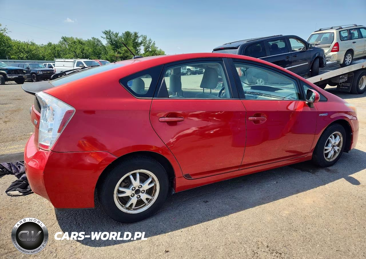 2011 Toyota Prius Two VIN:JTDKN3DU0B1371732 - 3
