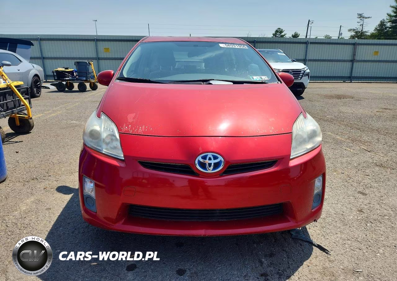2011 Toyota Prius Two VIN:JTDKN3DU0B1371732 - 5
