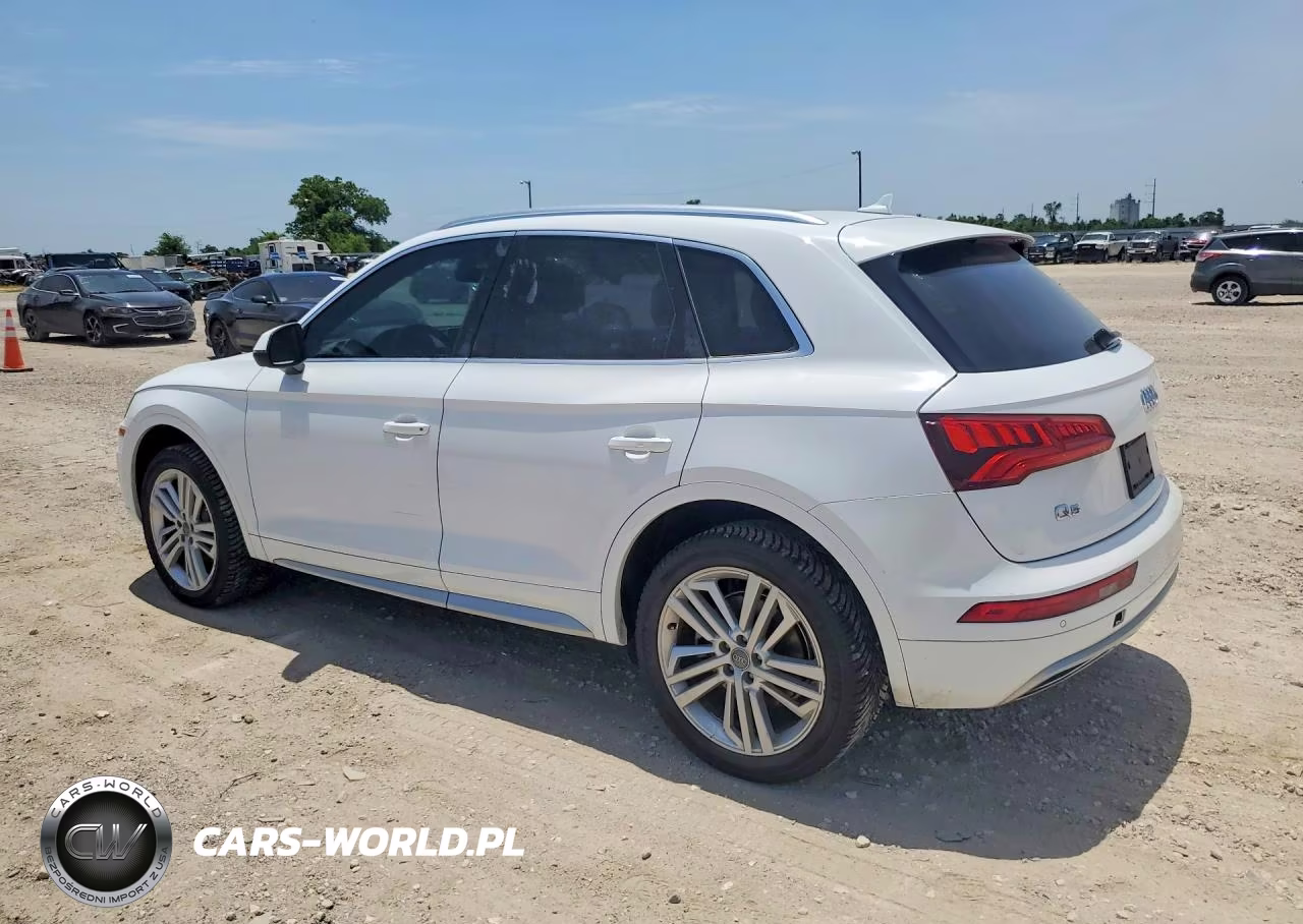 2018 Audi Q5 Premium Plus VIN:WA1BNAFY1J2098937 - 2