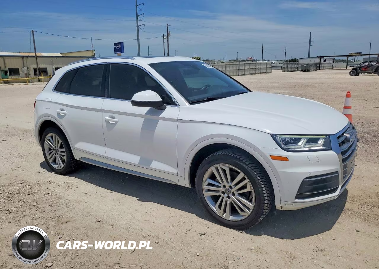 2018 Audi Q5 Premium Plus VIN:WA1BNAFY1J2098937 - 4