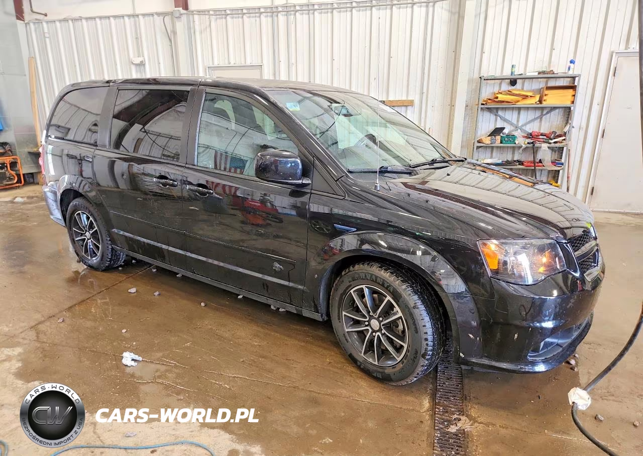 2017 Dodge Grand Caravan Gt VIN:2C4RDGEG9HR640493 - 4
