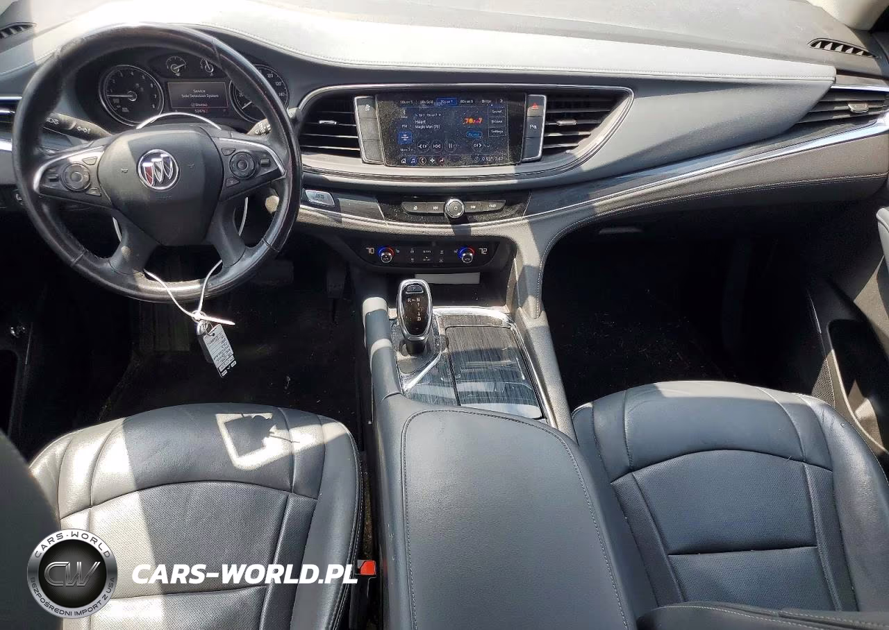 2021 Buick Enclave Essence VIN:5GAERBKWXMJ134637 - 8