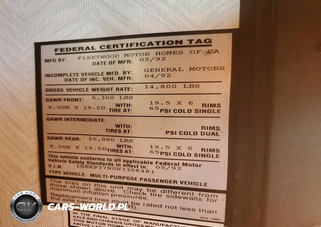 1992 Chevrolet P30 VIN:1GBKP37N0N3308481 - 10