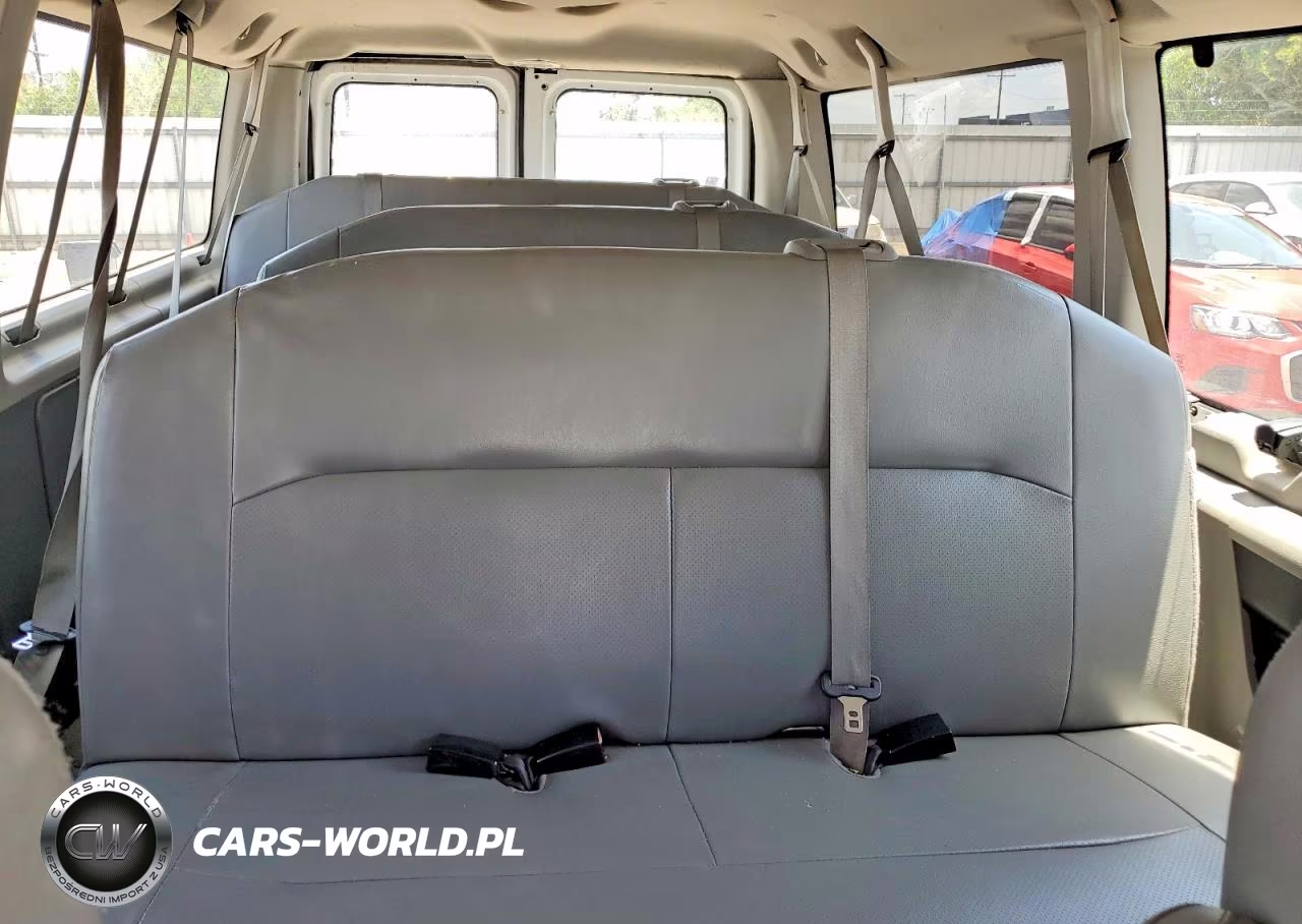 2014 Ford E Transit VIN:1FBNE3BLXEDA11124 - 10