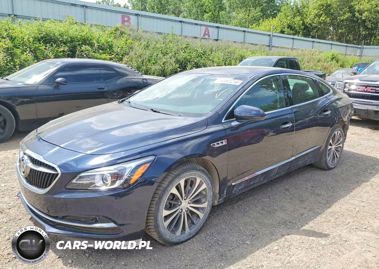 2017 Buick Lacrosse Essence – zdjęcie 1 z 12