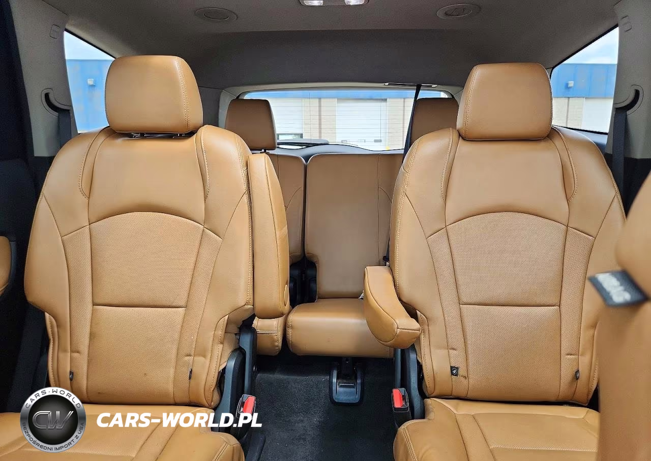 2019 Buick Enclave Essence VIN:5GAERBKW4KJ119094 - 10
