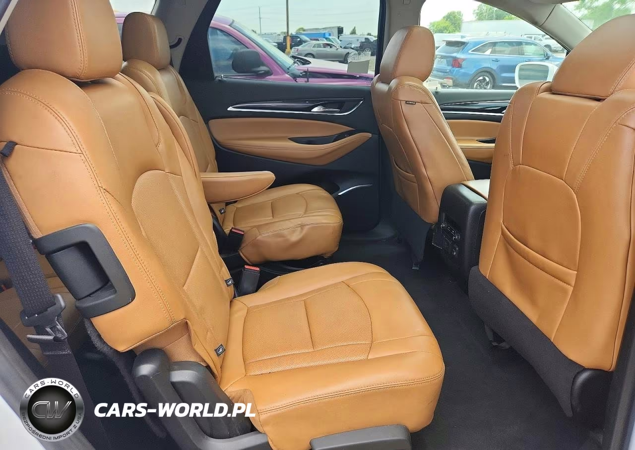 2019 Buick Enclave Essence VIN:5GAERBKW4KJ119094 - 11