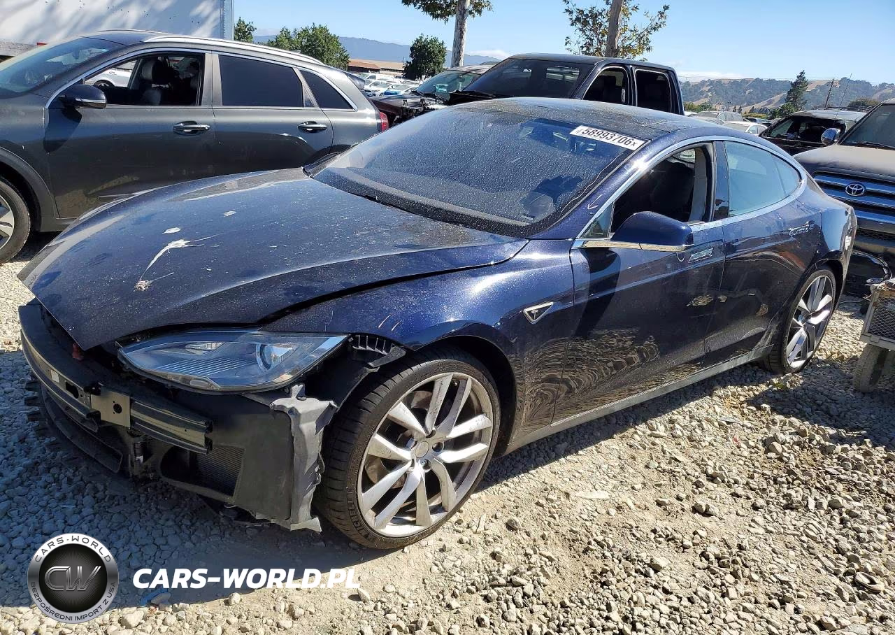 2013 Tesla Model S – zdjęcie 1 z 13
