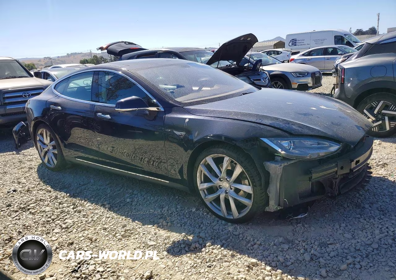 2013 Tesla Model S VIN:5YJSA1AC7DFP10217 - 4