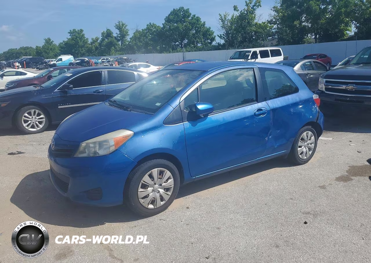 2014 Toyota Yaris 3-Door Le