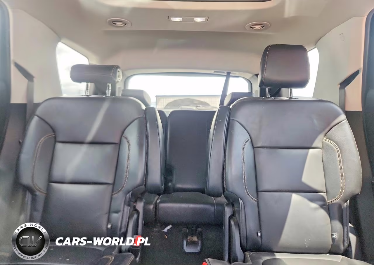 2018 Chevrolet Traverse Lt VIN:1GNEVHKW9JJ174420 - 10