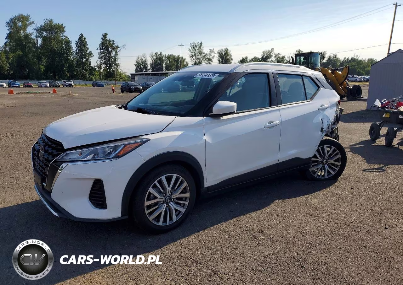 2021 Nissan Kicks Sv
