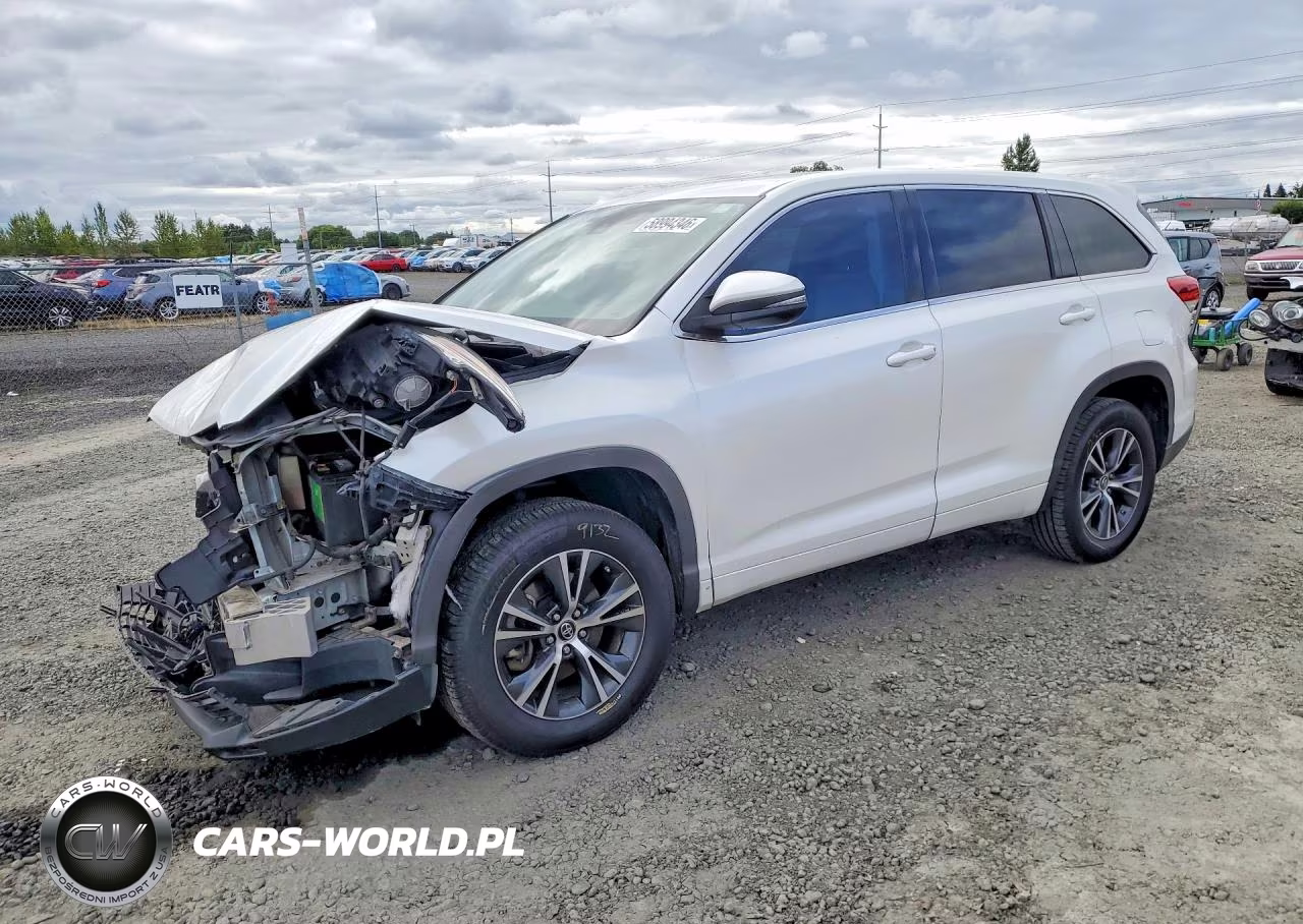 2017 Toyota Highlander Le