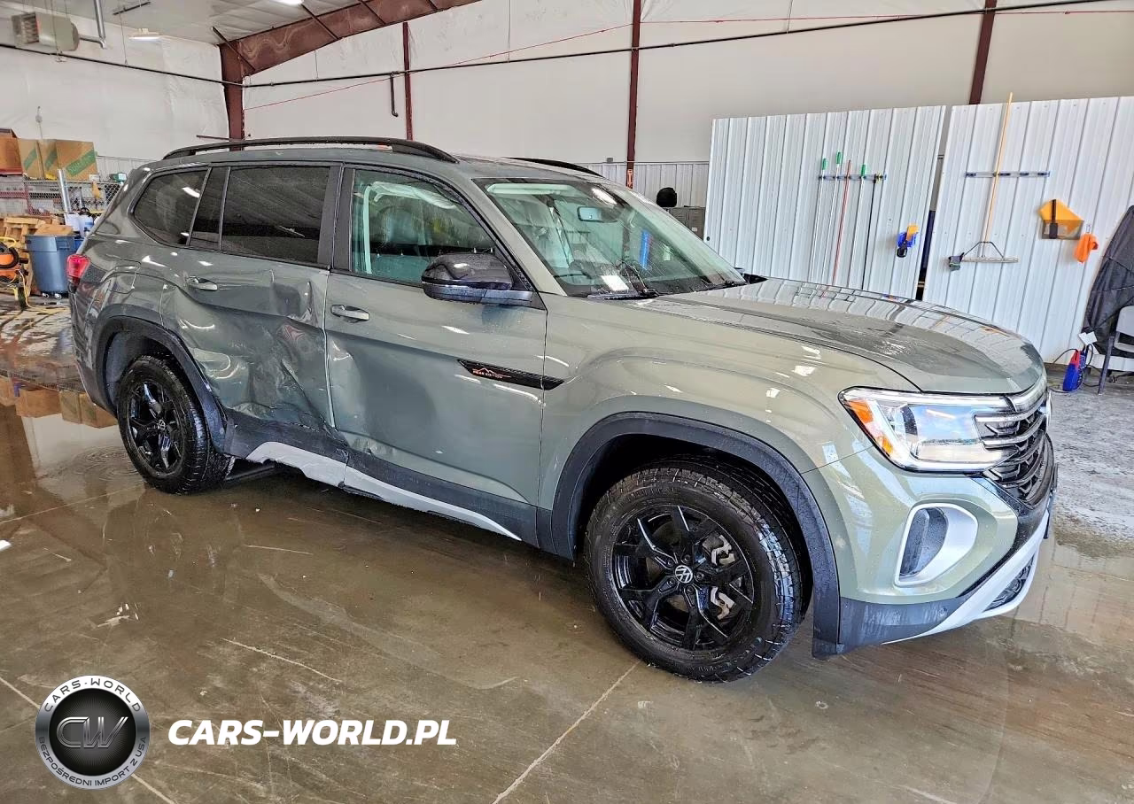 2024 Volkswagen Atlas Peak Edition Se VIN:1V2CR2CA5RC551991 - 4