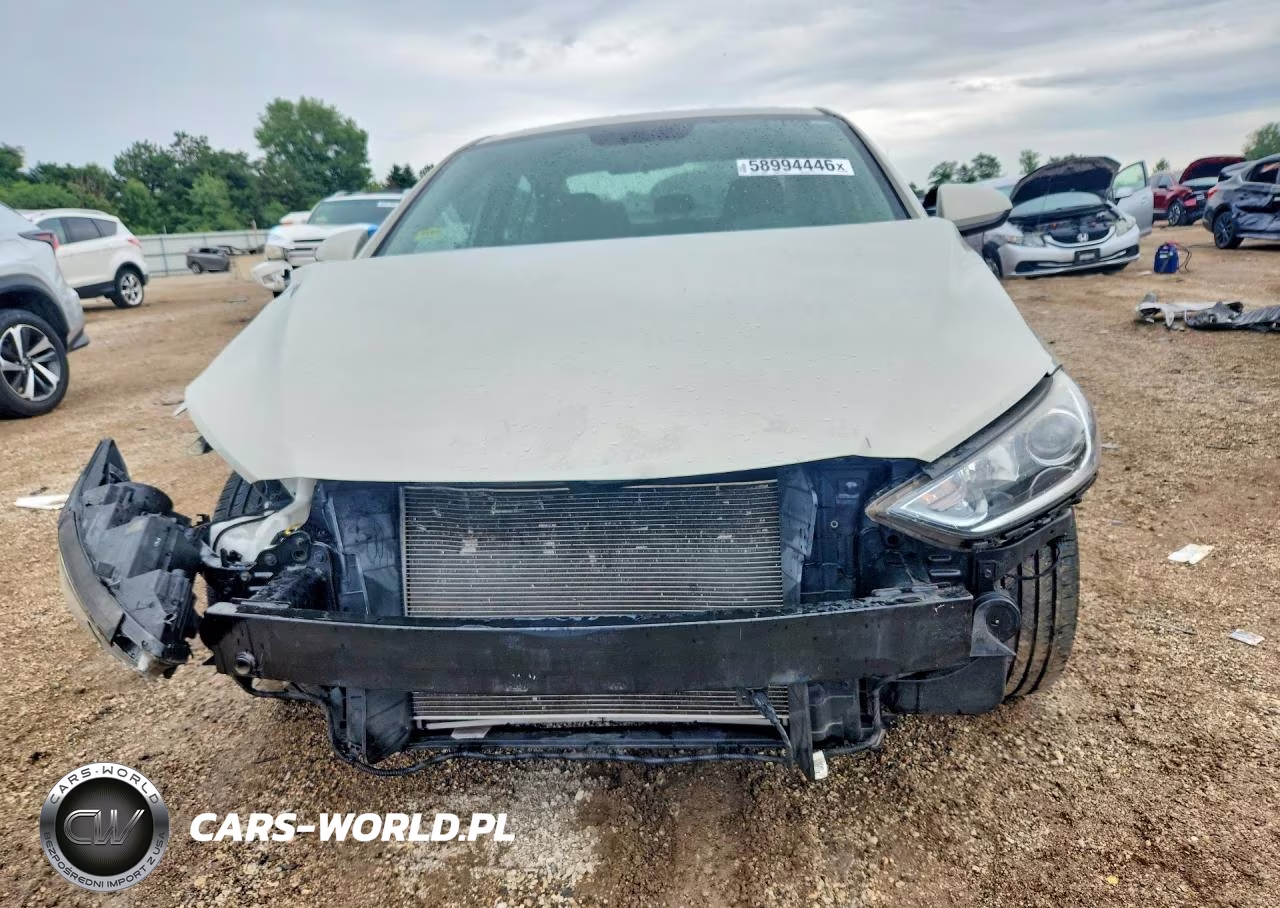 2017 Hyundai Elantra Se VIN:KMHD84LF3HU177739 - 5
