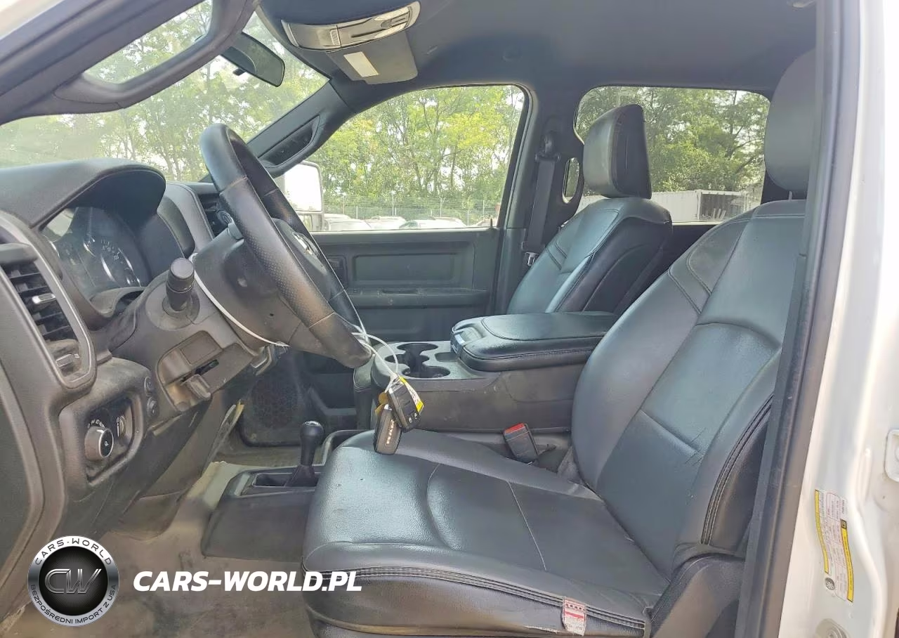 2023 Ram 2500 Tradesman VIN:3C6UR5CJ6PG631549 - 7