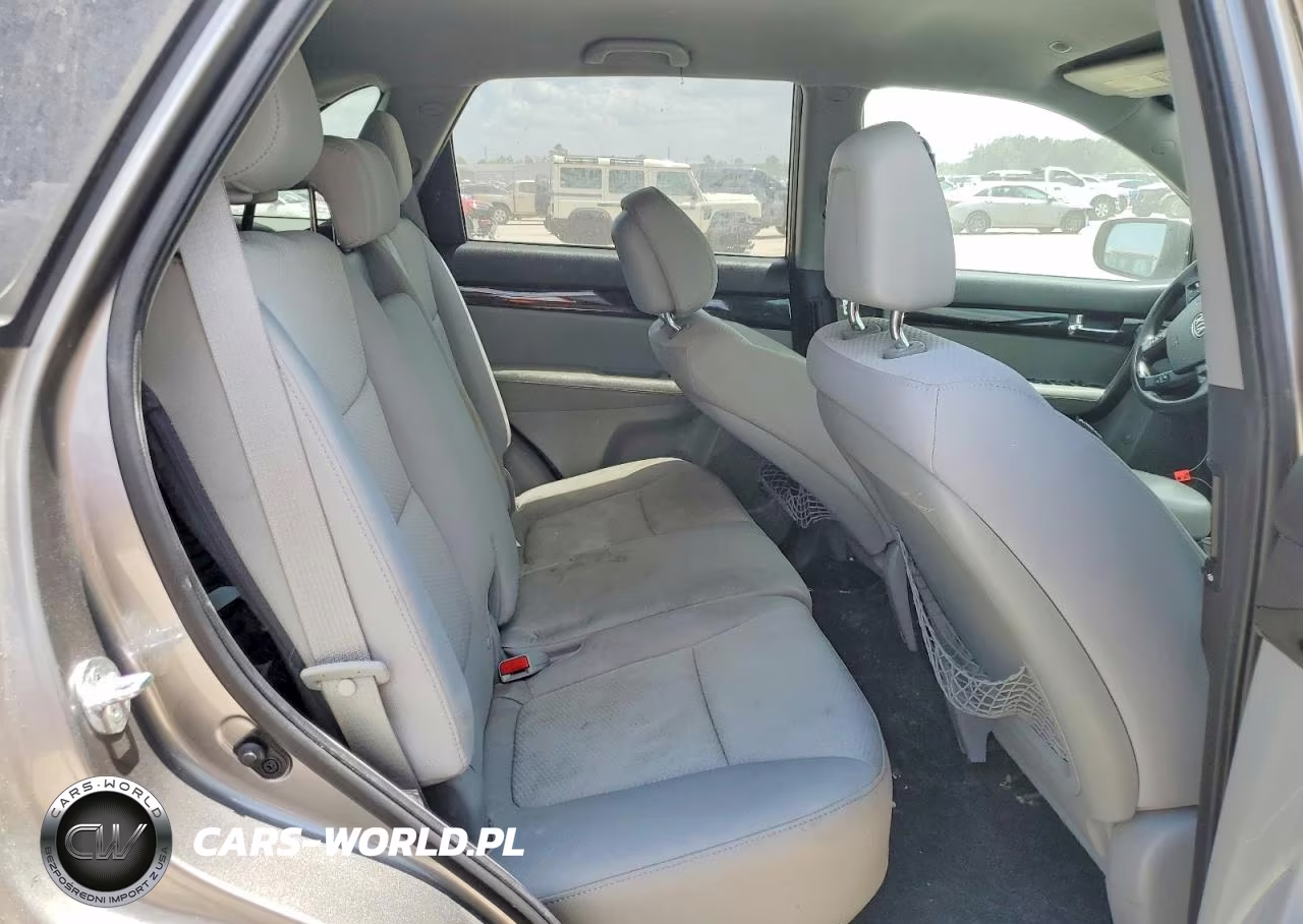 2011 Kia Sorento Lx VIN:5XYKT3A18BG043586 - 11