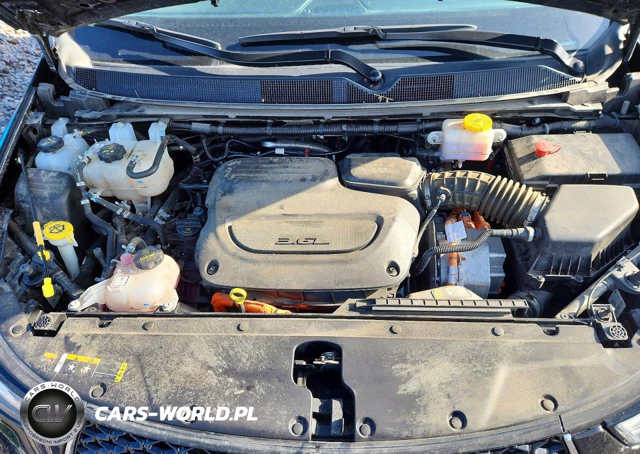 2024 Chrysler Pacifica Hybrid Select VIN:2C4RC1S74RR150064 - 12