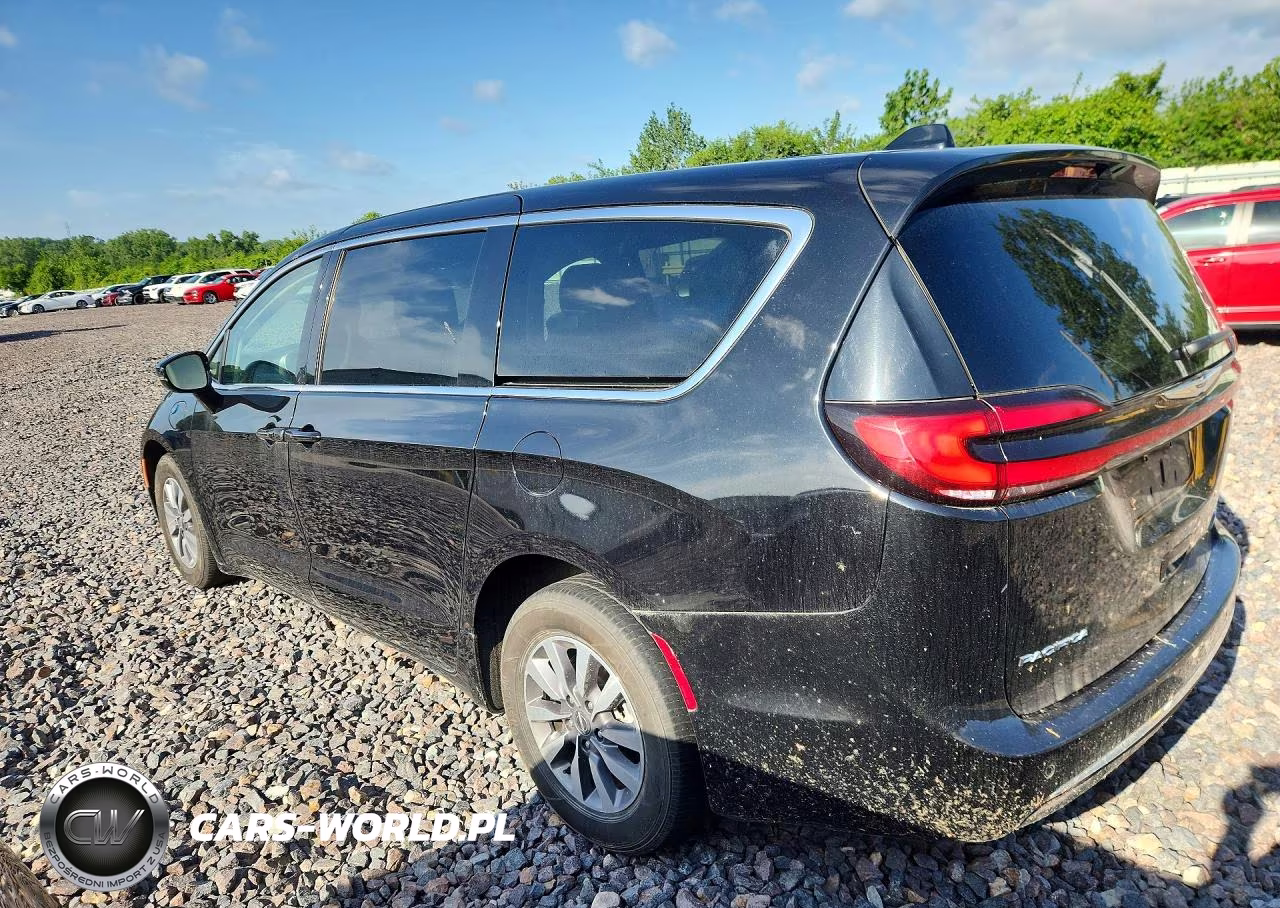 2024 Chrysler Pacifica Hybrid Select VIN:2C4RC1S74RR150064 - 2