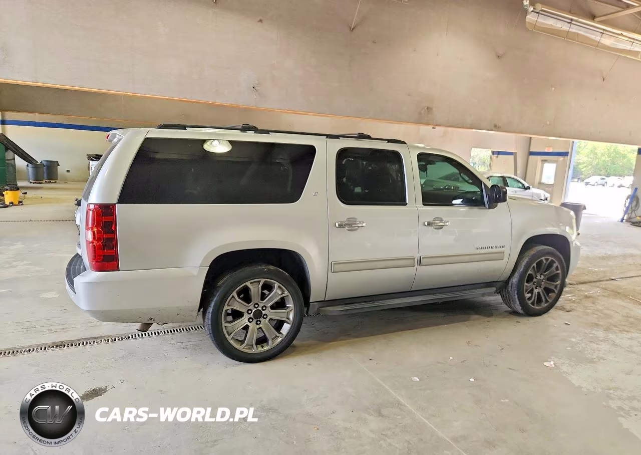 2013 Chevrolet Suburban K1500 Lt VIN:1GNSKJE7XDR134974 - 3
