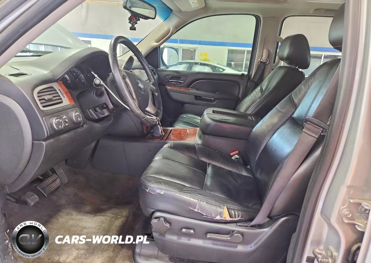 2013 Chevrolet Suburban K1500 Lt VIN:1GNSKJE7XDR134974 - 7