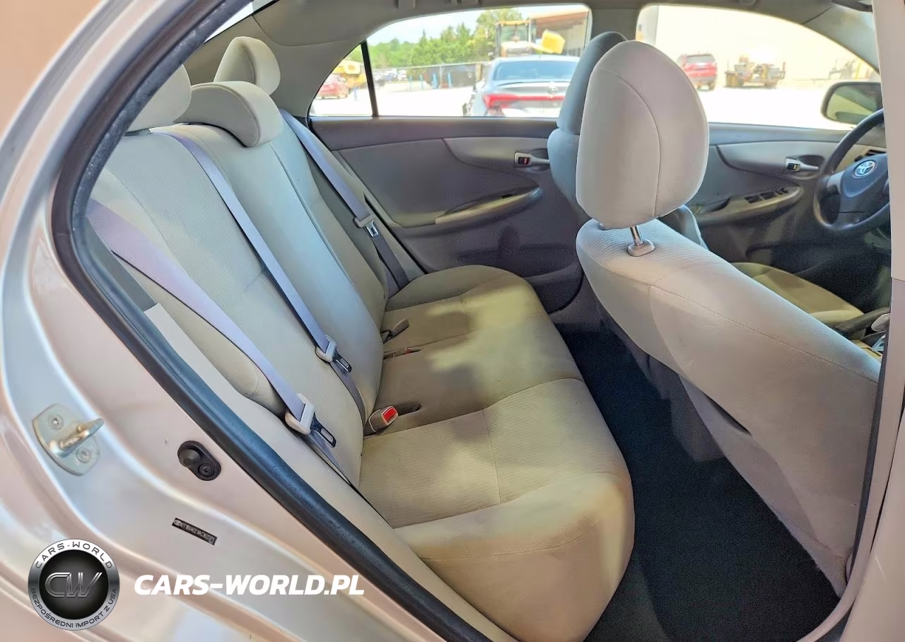 2010 Toyota Corolla Le VIN:2T1BU4EE1AC362371 - 10