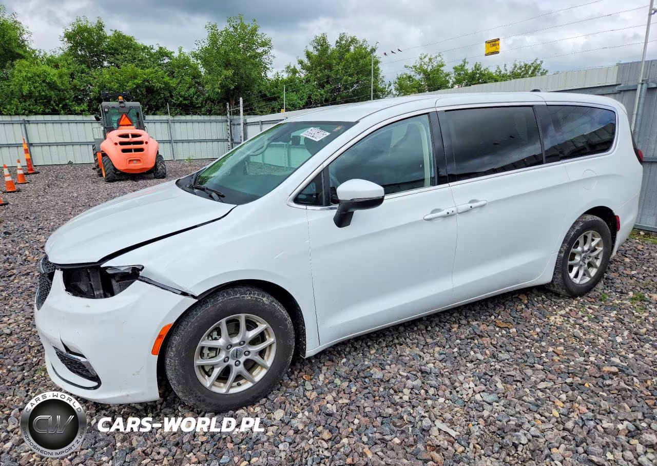 2023 Chrysler Pacifica Touring L – zdjęcie 1 z 13