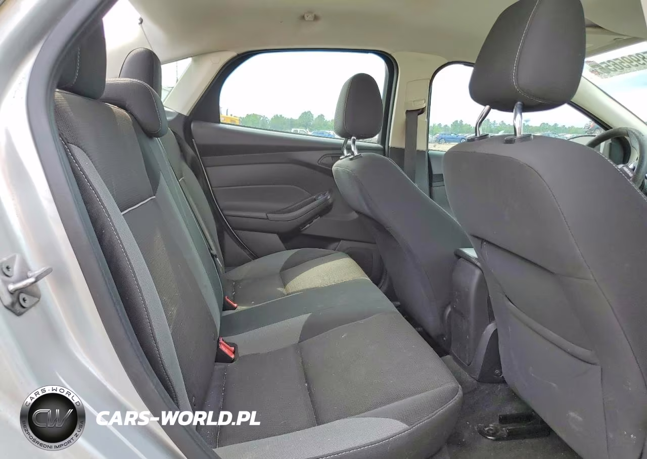 2012 Ford Focus Se VIN:1FAHP3F28CL217331 - 10
