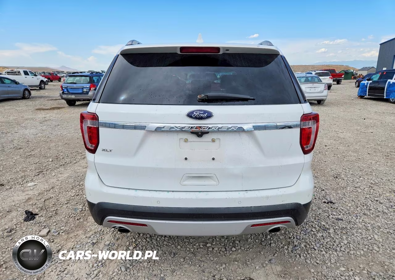 2017 Ford Explorer Xlt VIN:1FM5K7D84HGA88557 - 6
