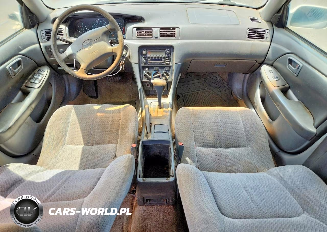 2001 Toyota Camry Ce VIN:JT2BG22KX10578440 - 8