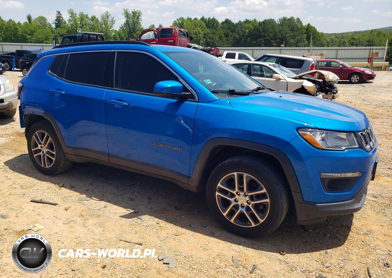 2020 Jeep Compass Latitude VIN:3C4NJDBB7LT251582 - 4