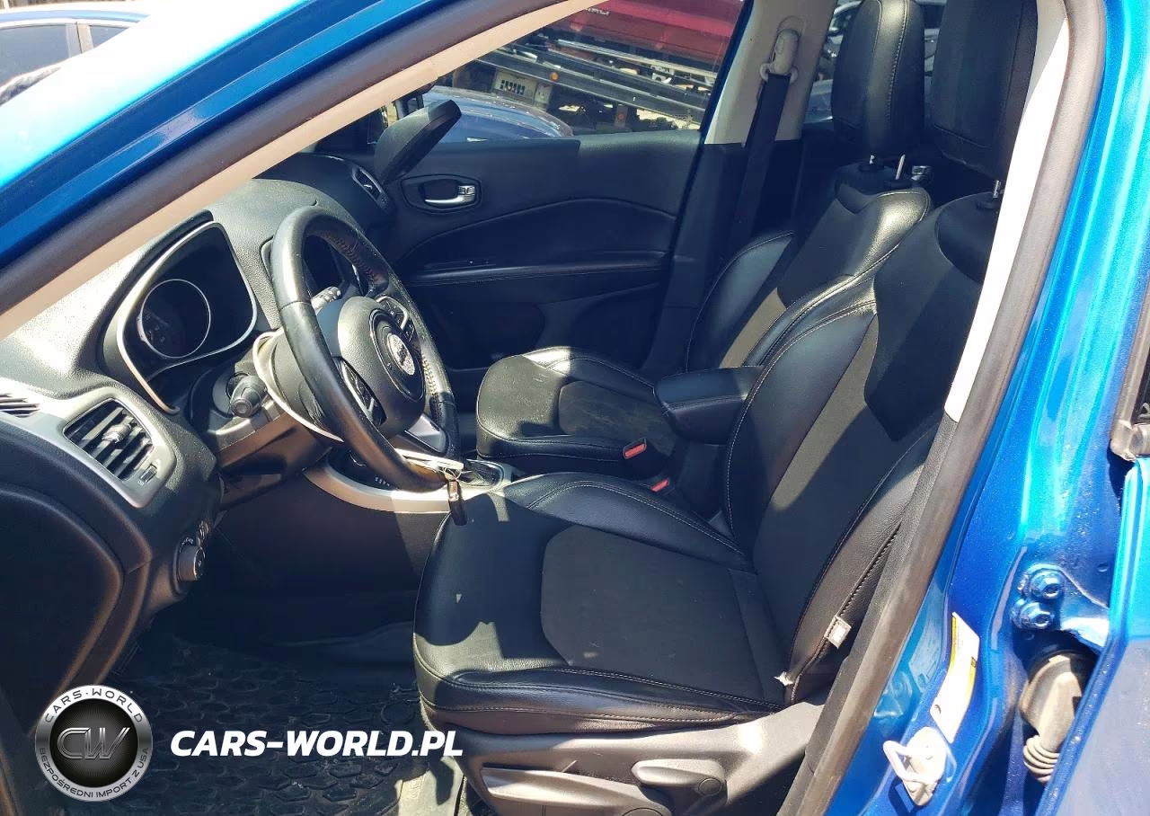 2020 Jeep Compass Latitude VIN:3C4NJDBB7LT251582 - 7