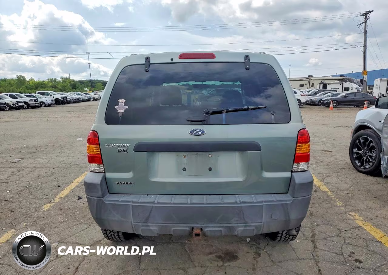 2005 Ford Escape Xlt VIN:1FMYU031X5DA15824 - 6