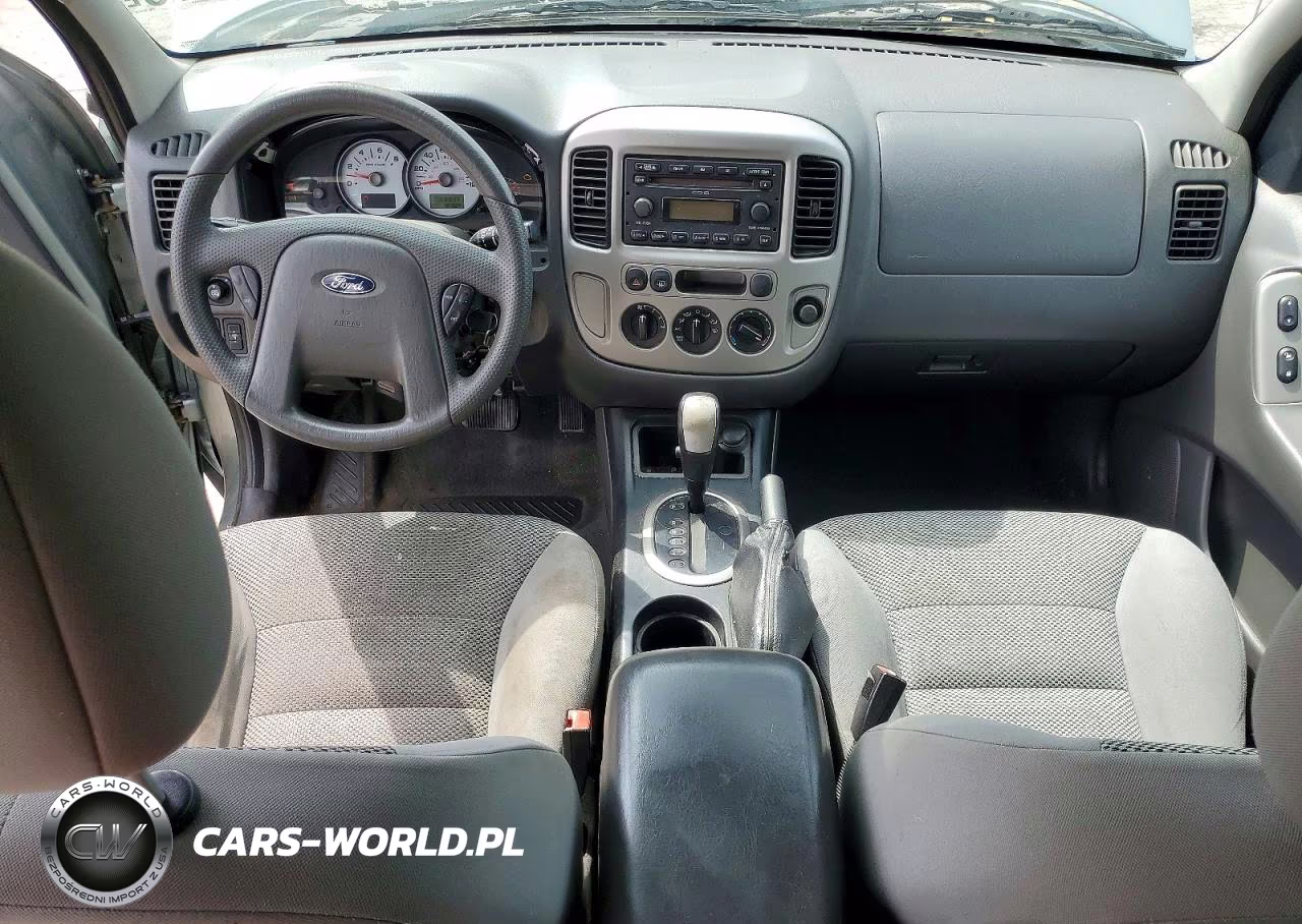 2005 Ford Escape Xlt VIN:1FMYU031X5DA15824 - 8