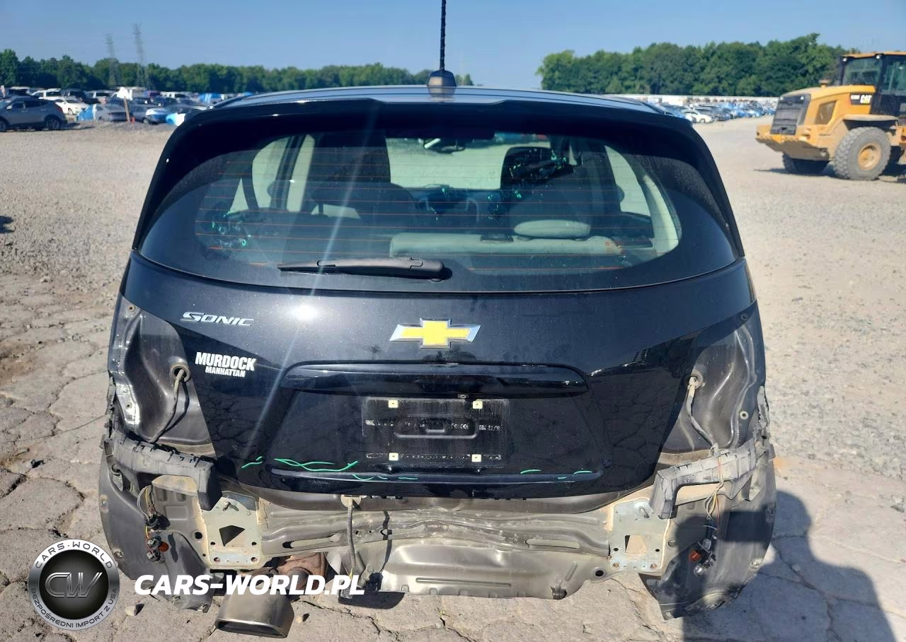 2020 Chevrolet Sonic VIN:1G1JG6SB4L4115790 - 6