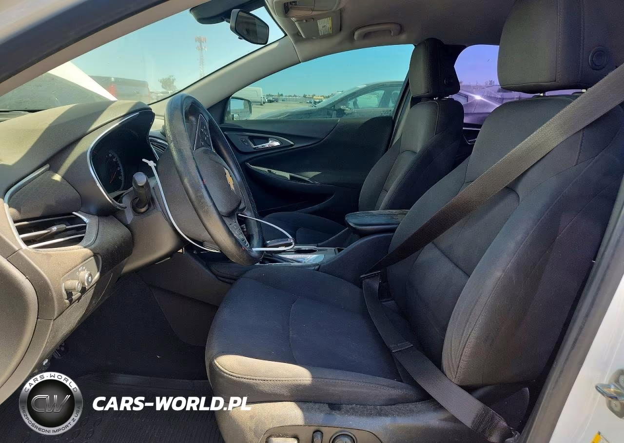 2018 Chevrolet Malibu VIN:1G1ZD5ST9JF129149 - 7