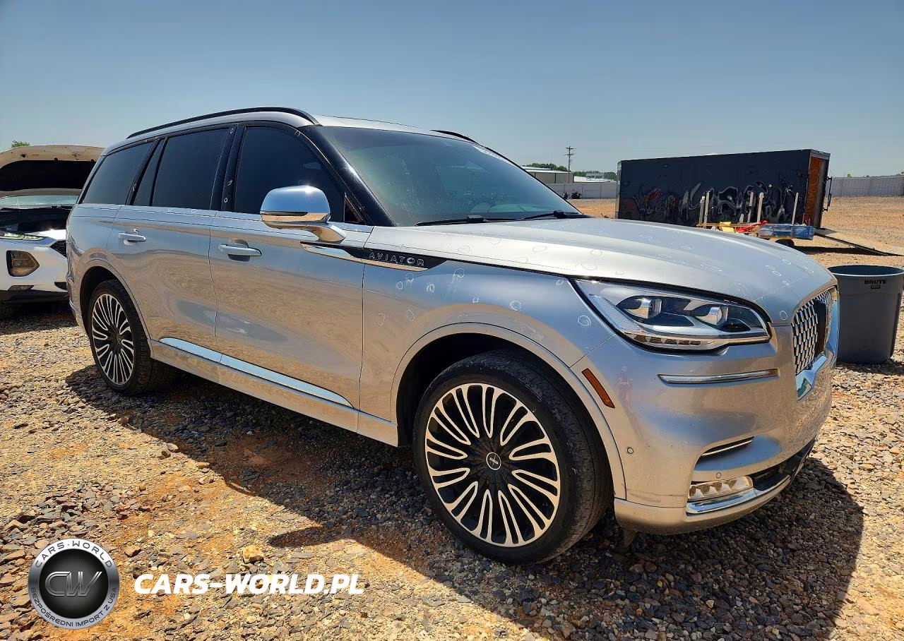 2020 Lincoln Aviator VIN:5LM5J9XC4LGL29067 - 4