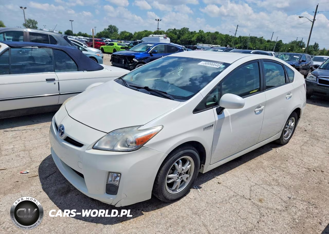 2011 Toyota Prius Two – zdjęcie 1 z 12