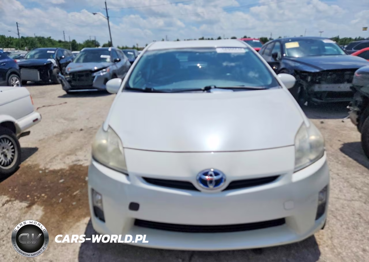 2011 Toyota Prius Two VIN:JTDKN3DU1B5342622 - 5